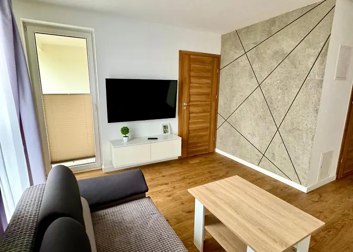 Jurajska Plaza - Nowoczesny Apartament Z Osobna Sypialnia, Parking Gratis - Kielce