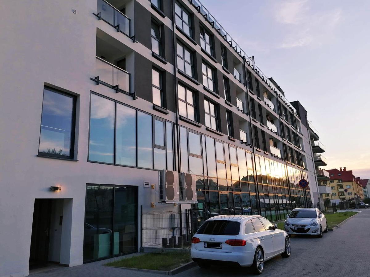 Apartment Jurajska Plaza - Nowoczesny Z Osobna Sypialnia, Parking Gratis - Kielce