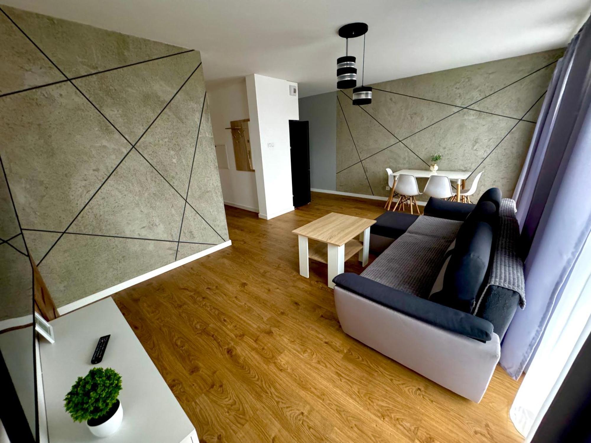 Apartment Jurajska Plaza - Nowoczesny Z Osobna Sypialnia, Parking Gratis -